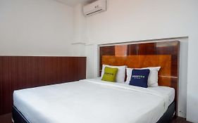 Urbanview Hotel Artama Simpang Lima